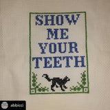 PDF: Show Me Your Teeth