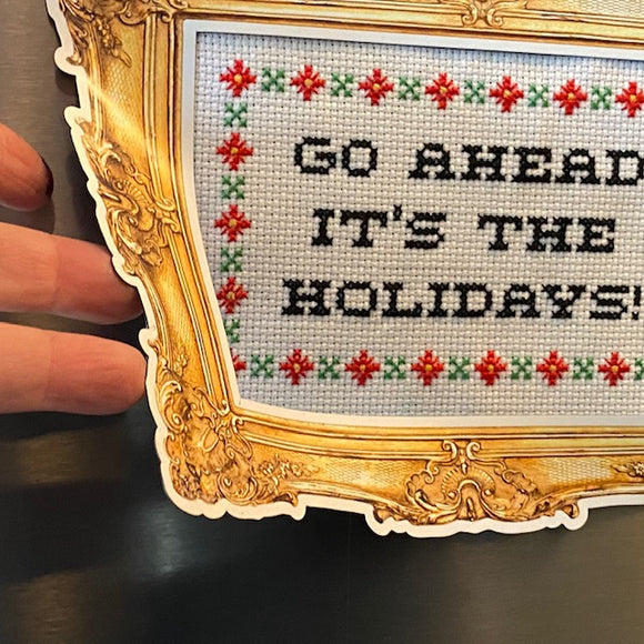 Fridge Magnet Frame Kit: Go Ahead, It's The Holidays!