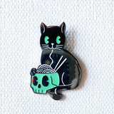 Glow-in-the-Dark Ramen Kitty Needle Minder