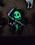 Glow-in-the-Dark Reaper / Cat Needle Minder